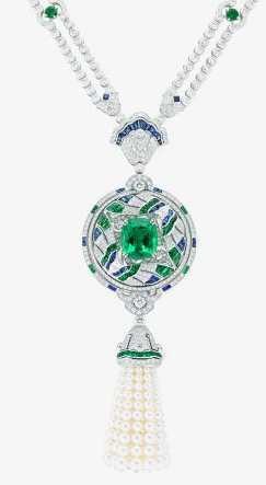 Why Van Cleef Necklace is worth buying